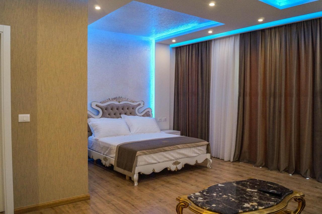Red Hill Hotel Тирана Экстерьер фото