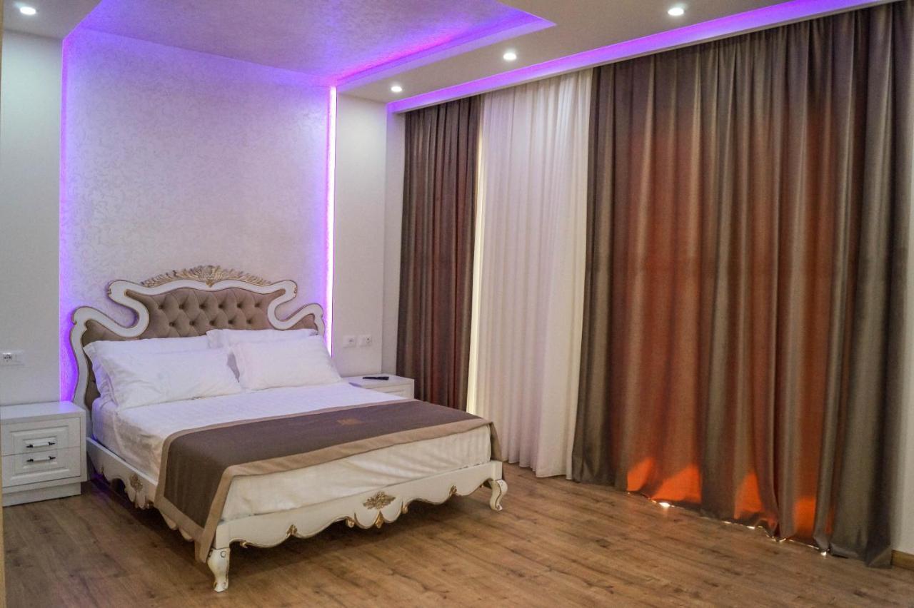 Red Hill Hotel Тирана Экстерьер фото