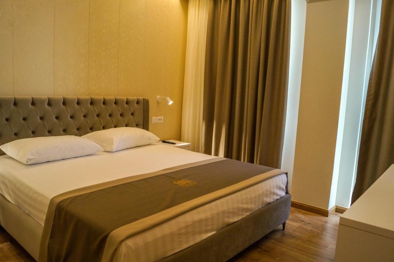 Red Hill Hotel Тирана Экстерьер фото