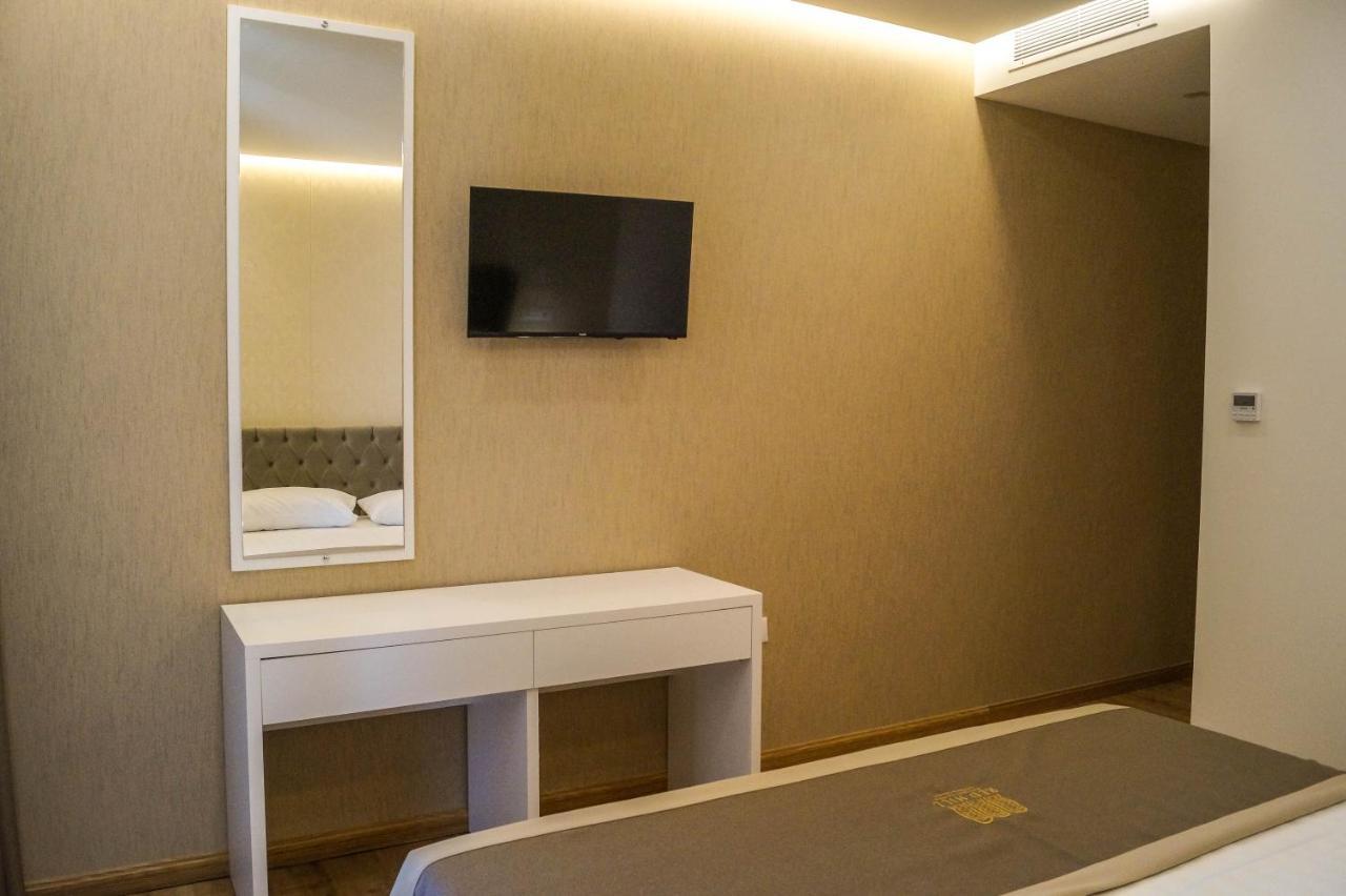 Red Hill Hotel Тирана Экстерьер фото